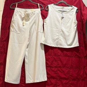 Max Studio, Cream Wide Leg, set!